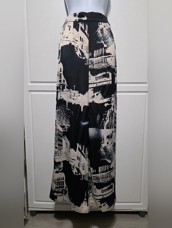 H&M Pants - H&M Womens Black Ivory Abstract City Scape Print Flowy High Waist Wide Leg Pants